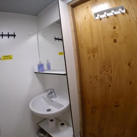 بيت للعطل Glamping - & Cycle Stop